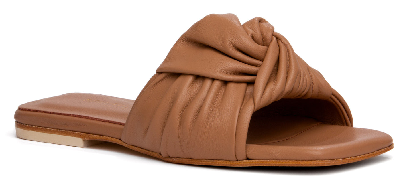 Lia Flat Leather Sandal