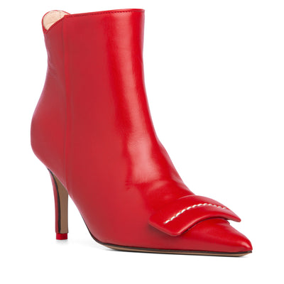 #color_red-leather