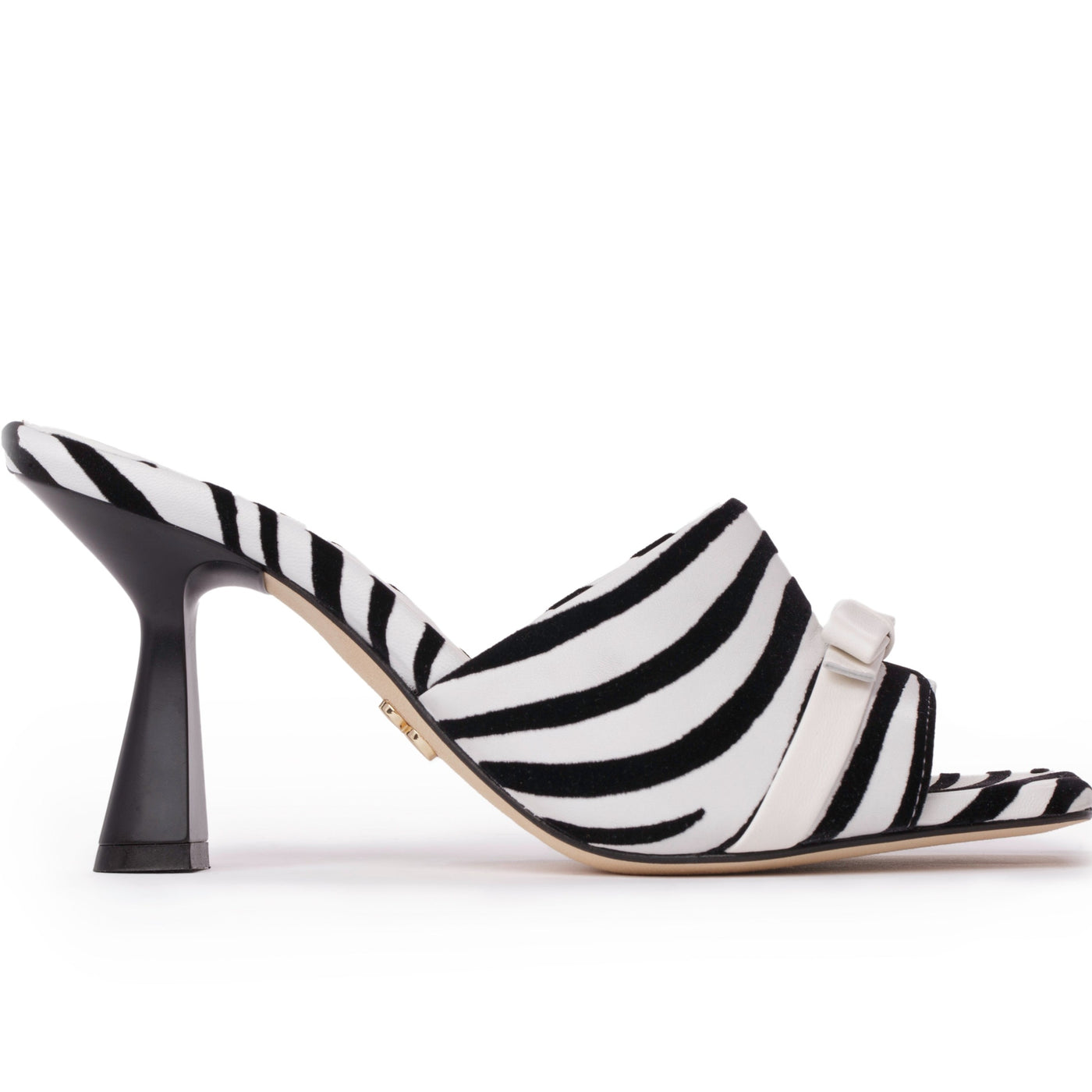 #color_zebra-nappa-leather