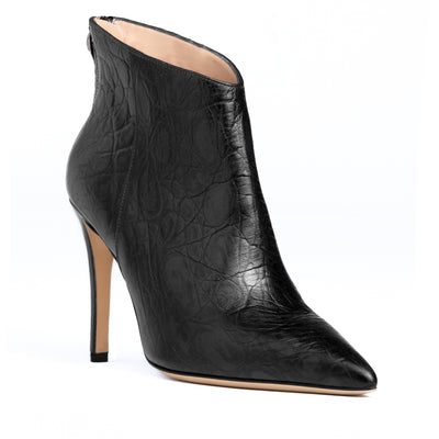 #color_black-leather