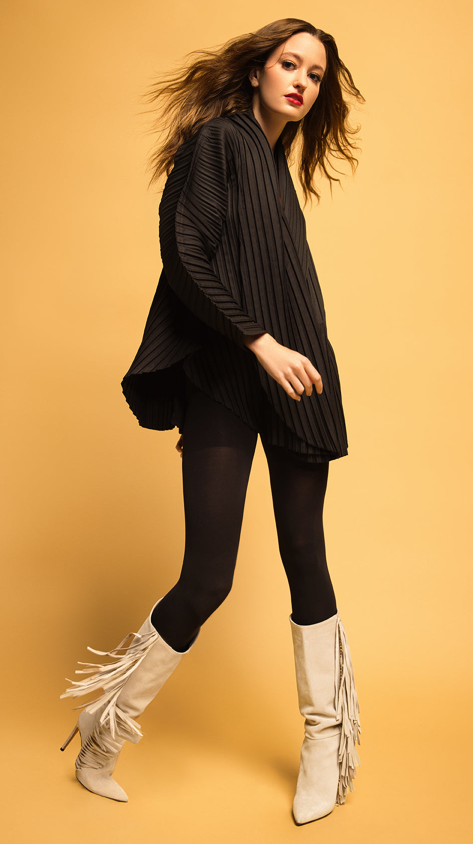 #color_beige-suede