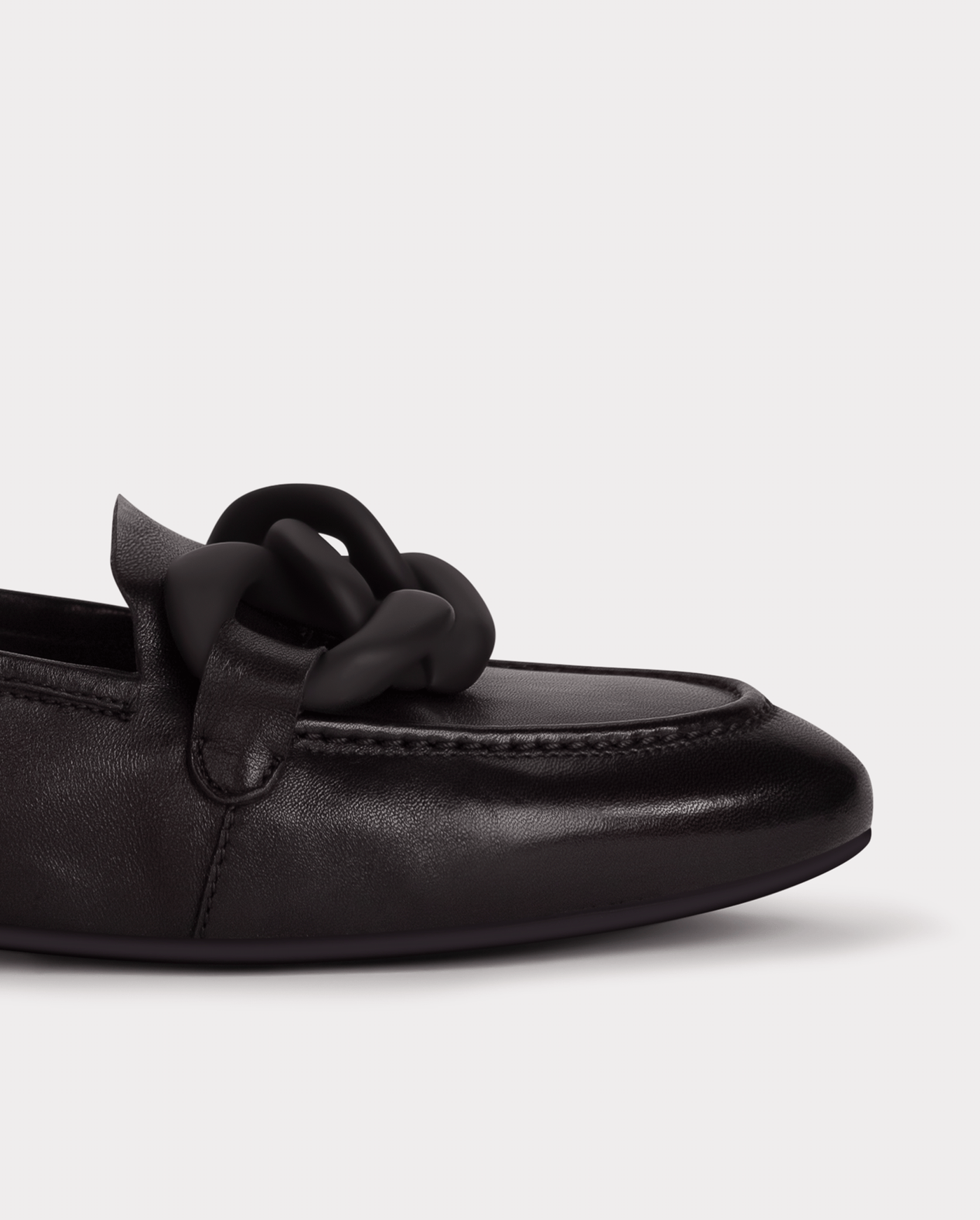 #color_black-leather