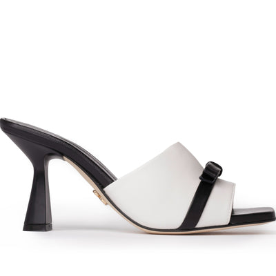 #color_off-white-nappa-leather
