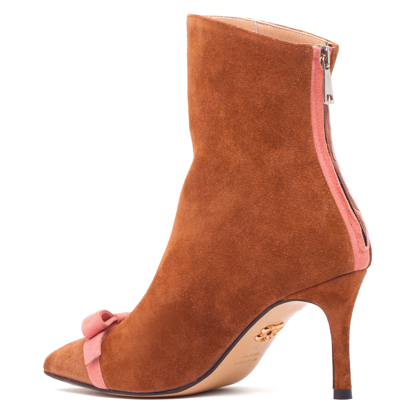 #color_tan-suede