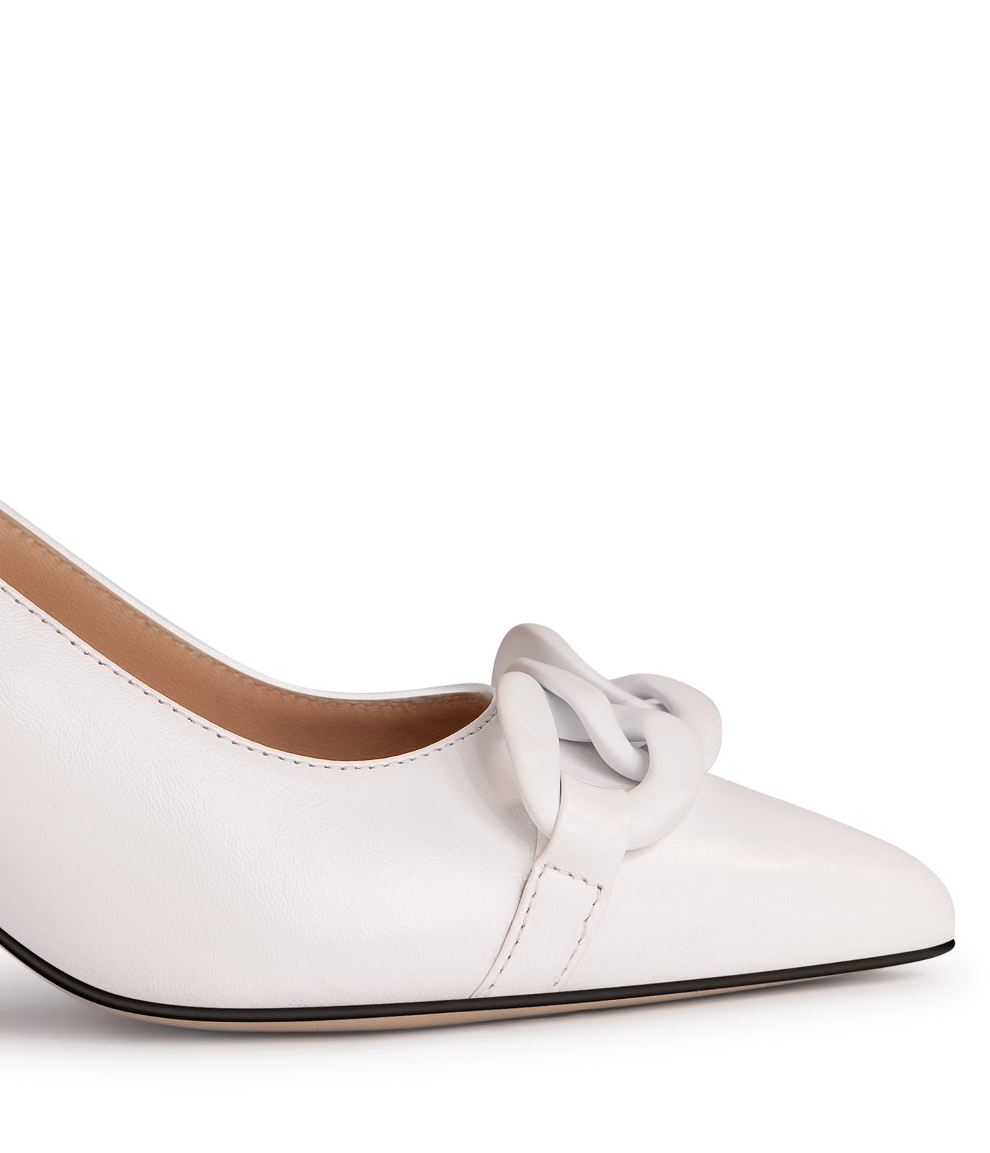 #color_white-leather