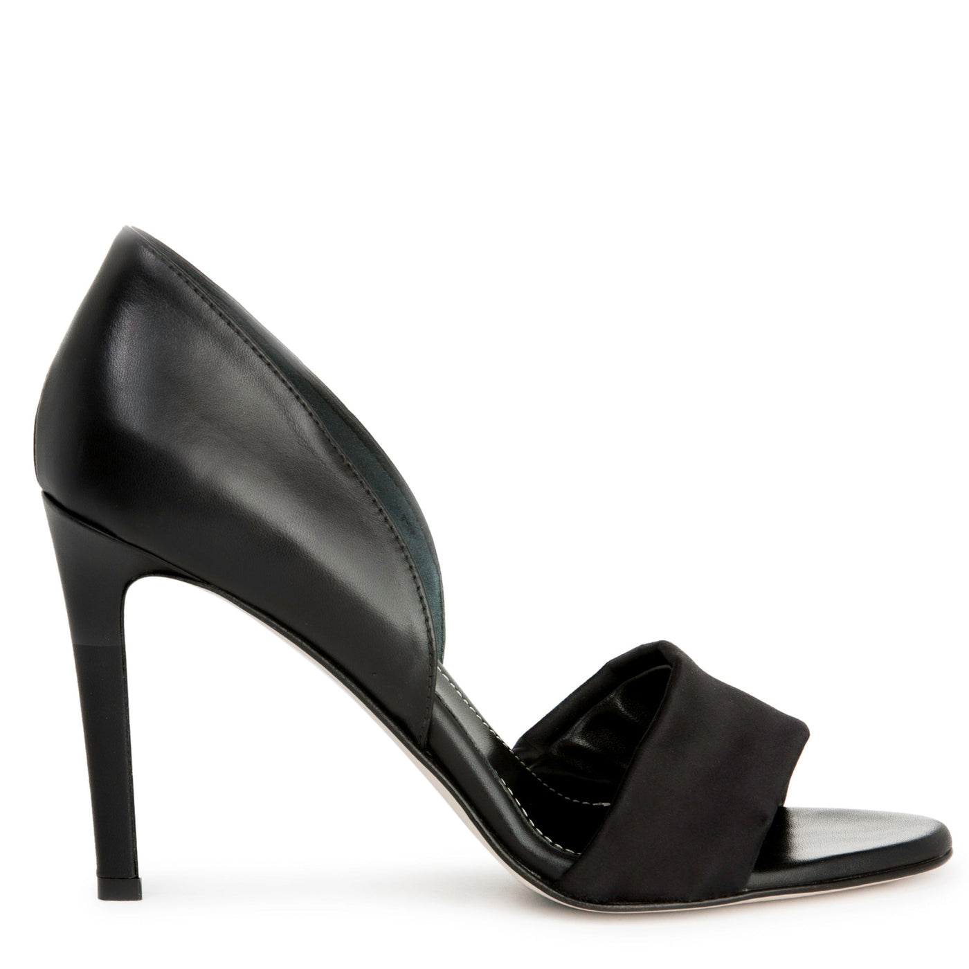 #color_black-leather