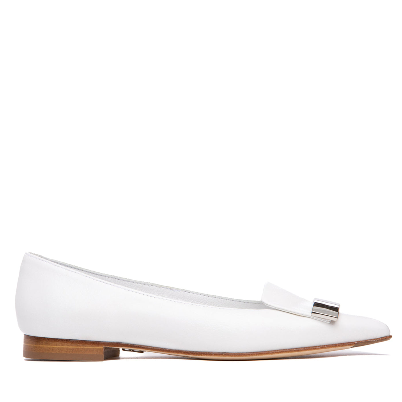 #color_white-leather