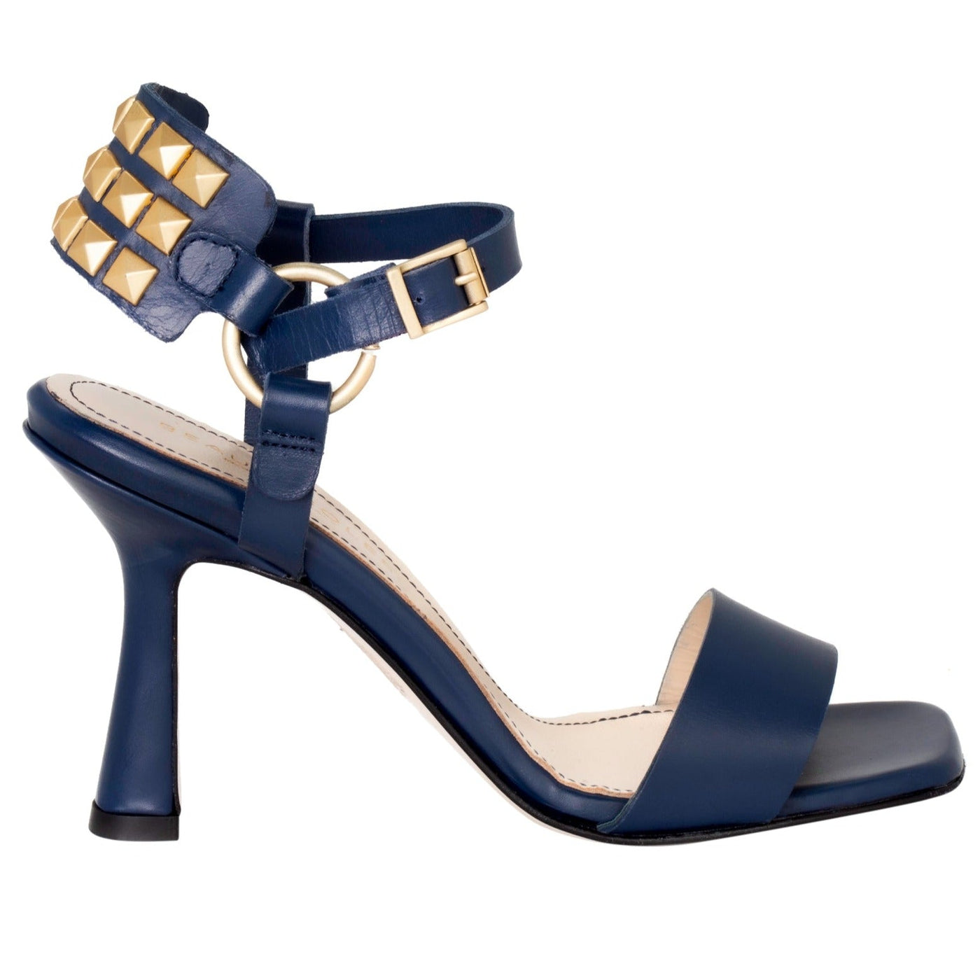 #color_navy-leather