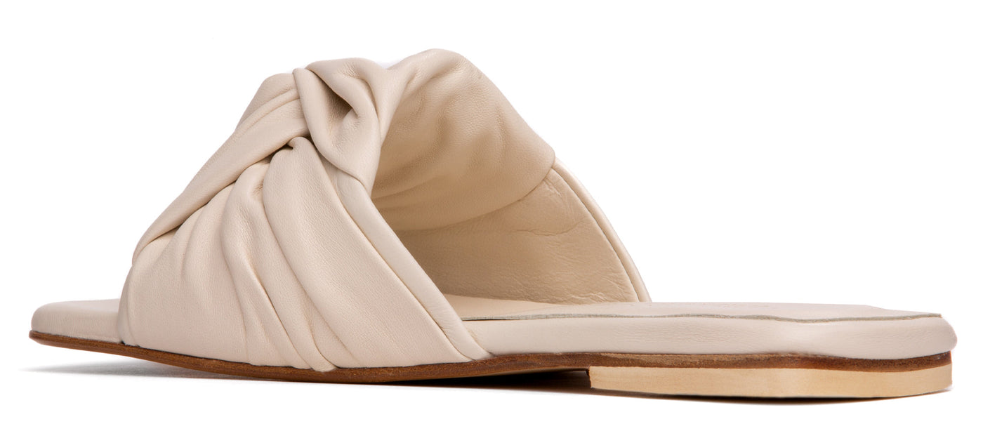 #color_beige-leather