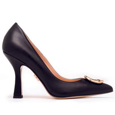 #color_black-leather