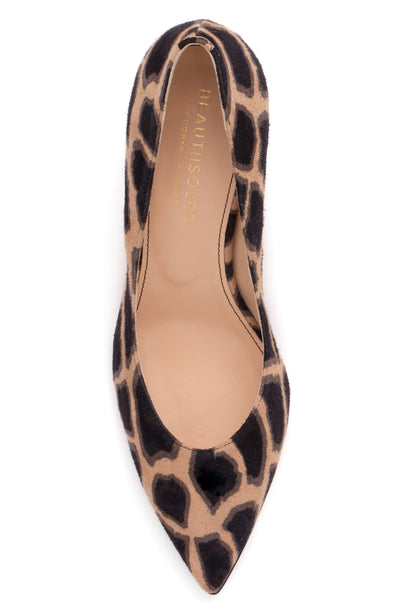 #color_giraffe-print-suede